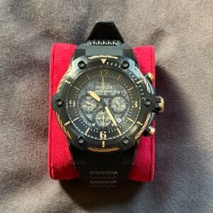 Invicta Bolt Men’s Watch (Model 25469)